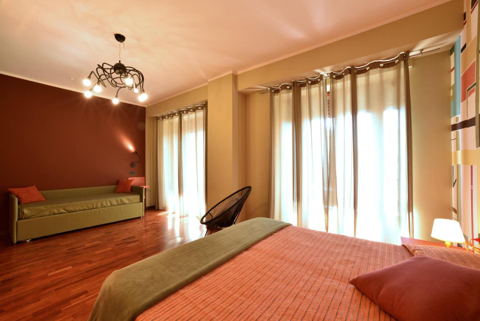 Hotel Bristol Алассіо Екстер'єр фото
