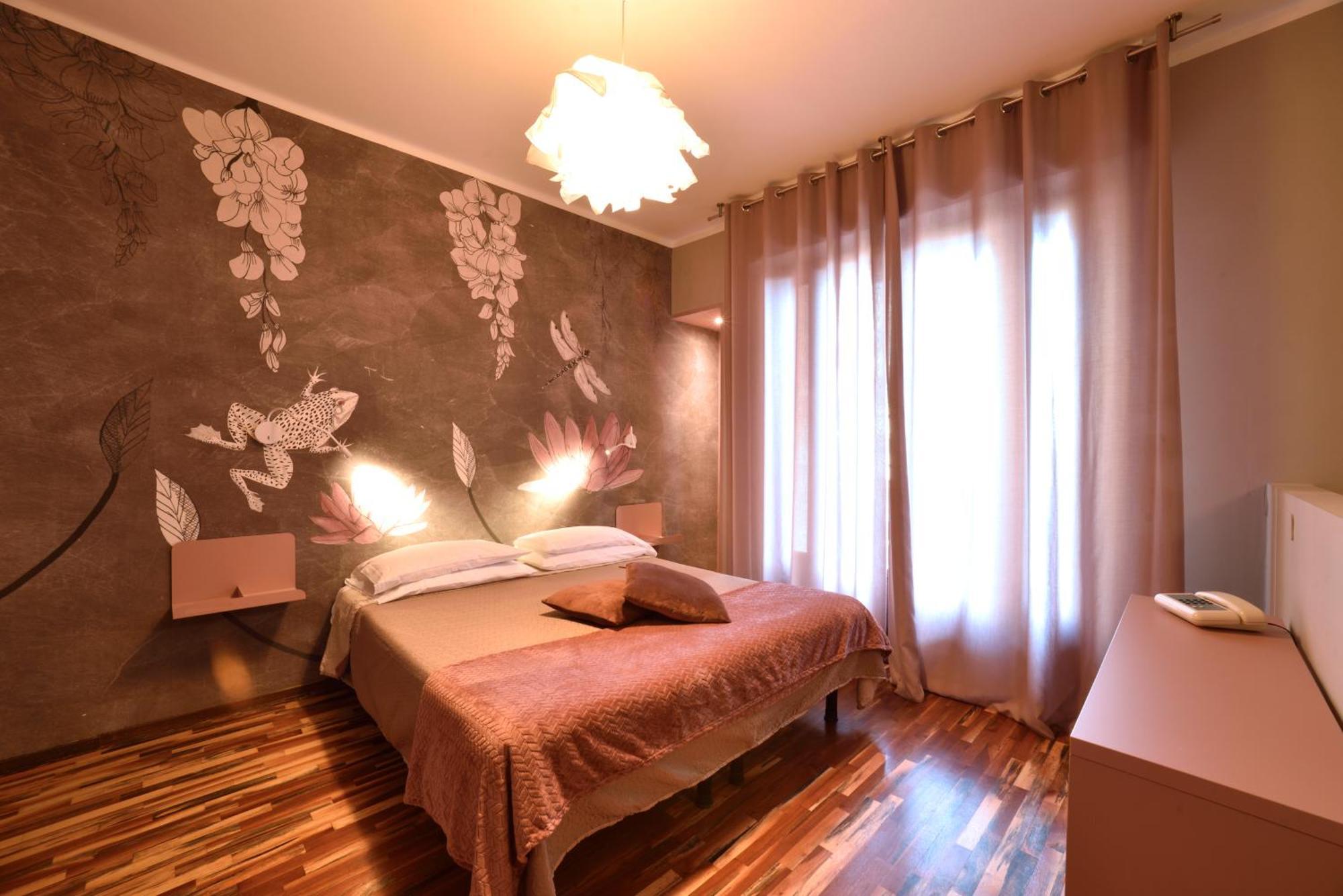 Hotel Bristol Алассіо Екстер'єр фото