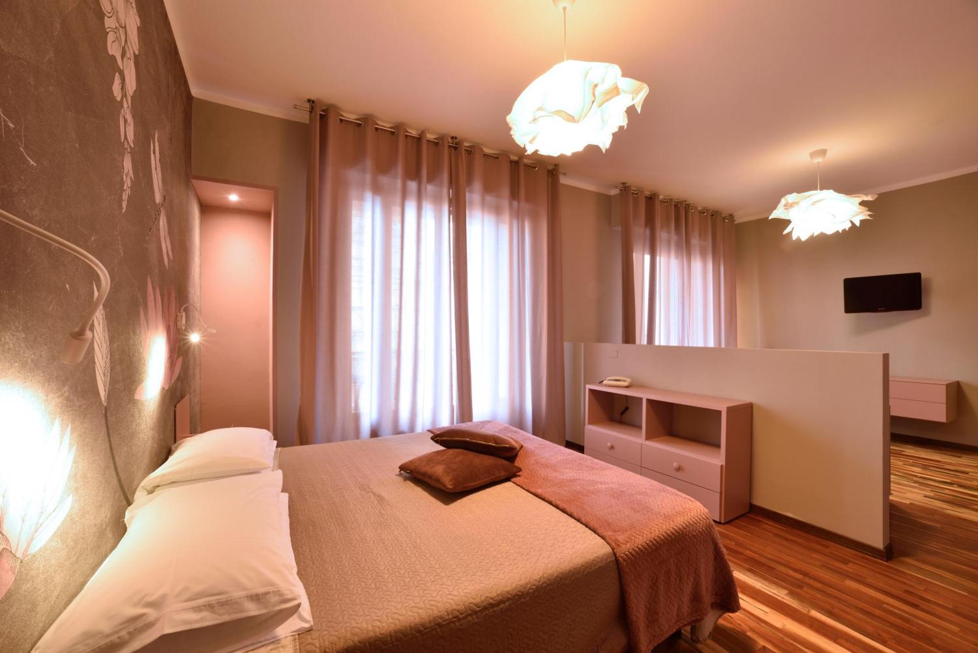 Hotel Bristol Алассіо Екстер'єр фото