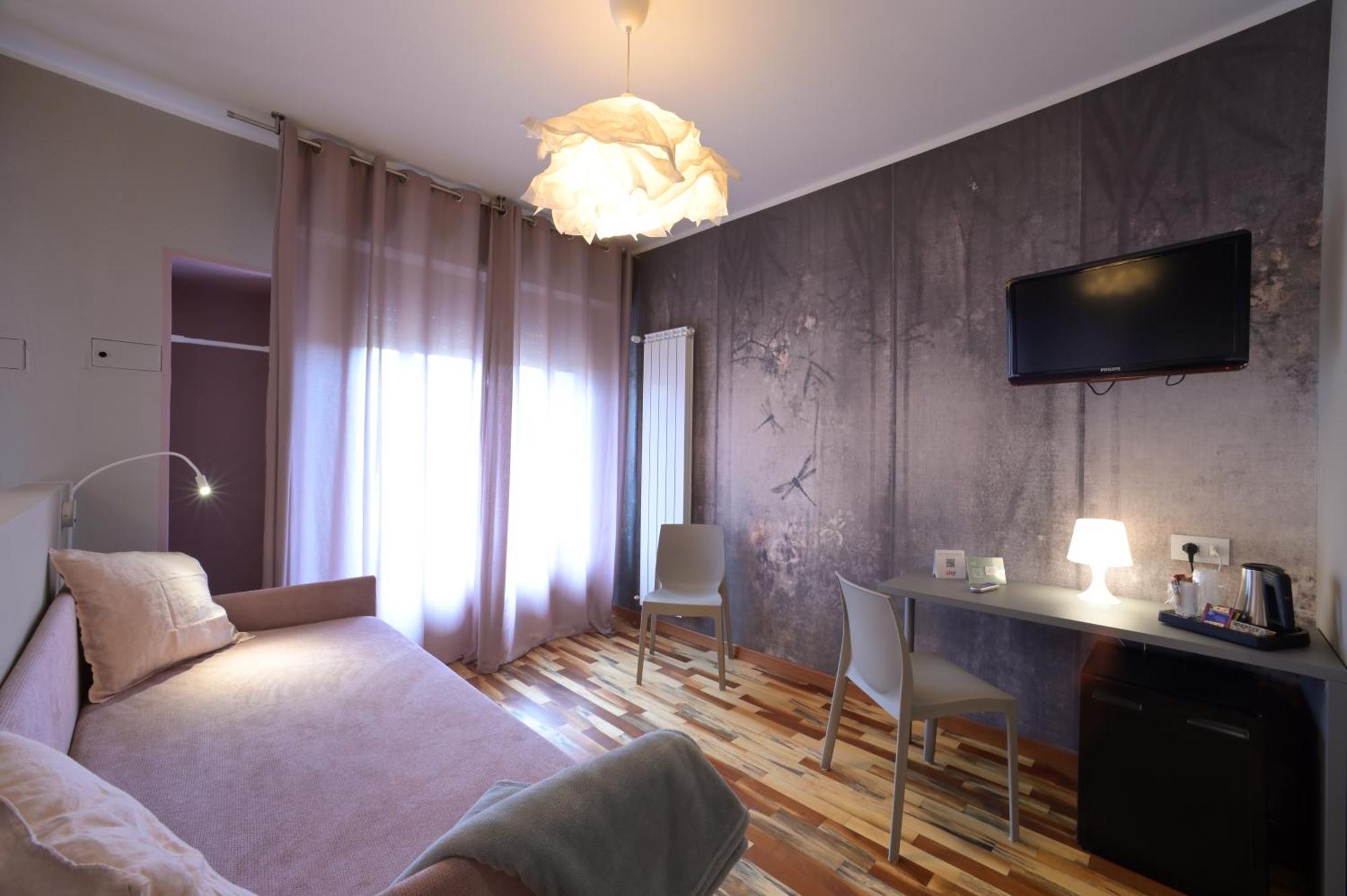 Hotel Bristol Алассіо Екстер'єр фото