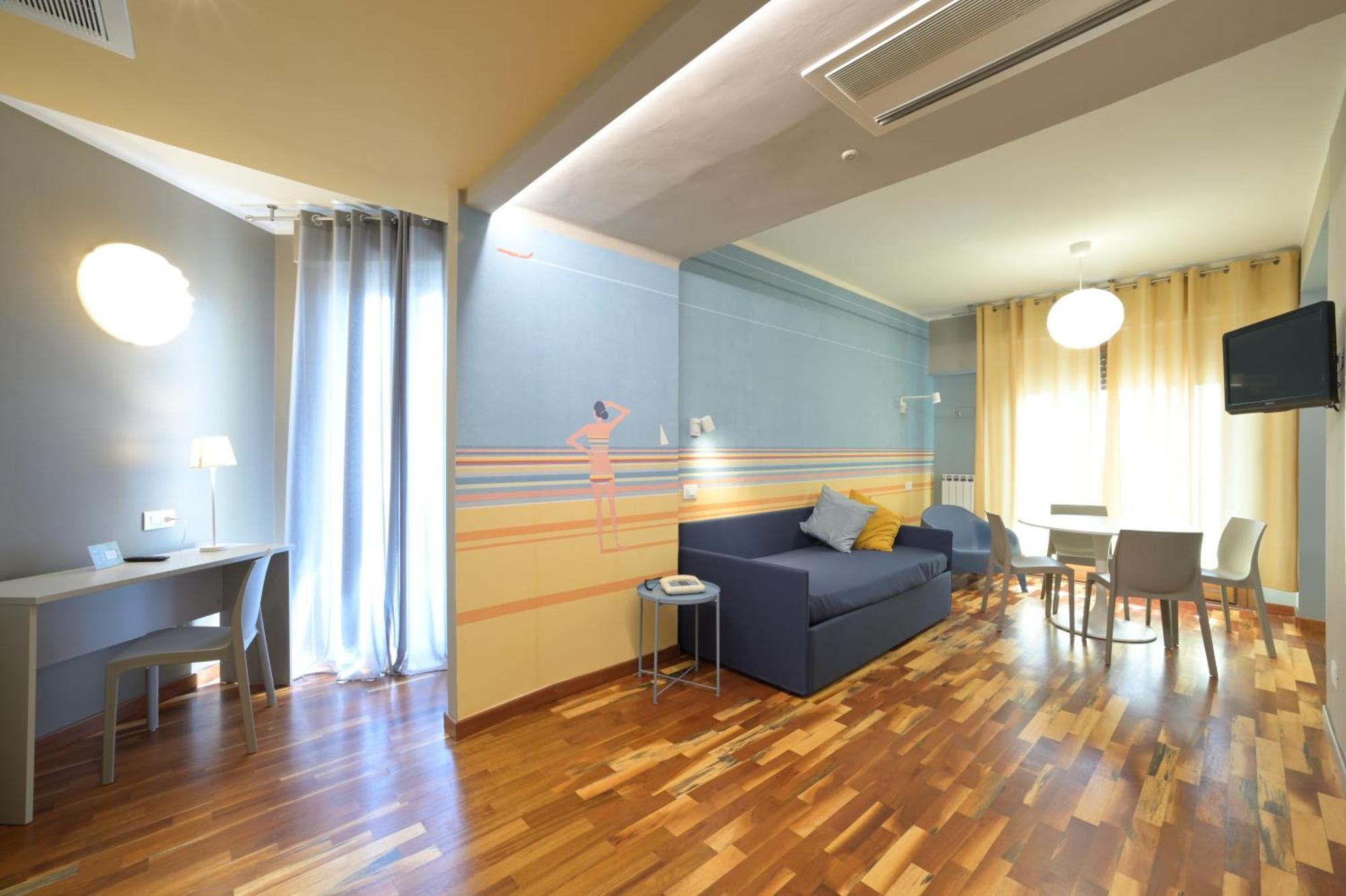 Hotel Bristol Алассіо Екстер'єр фото