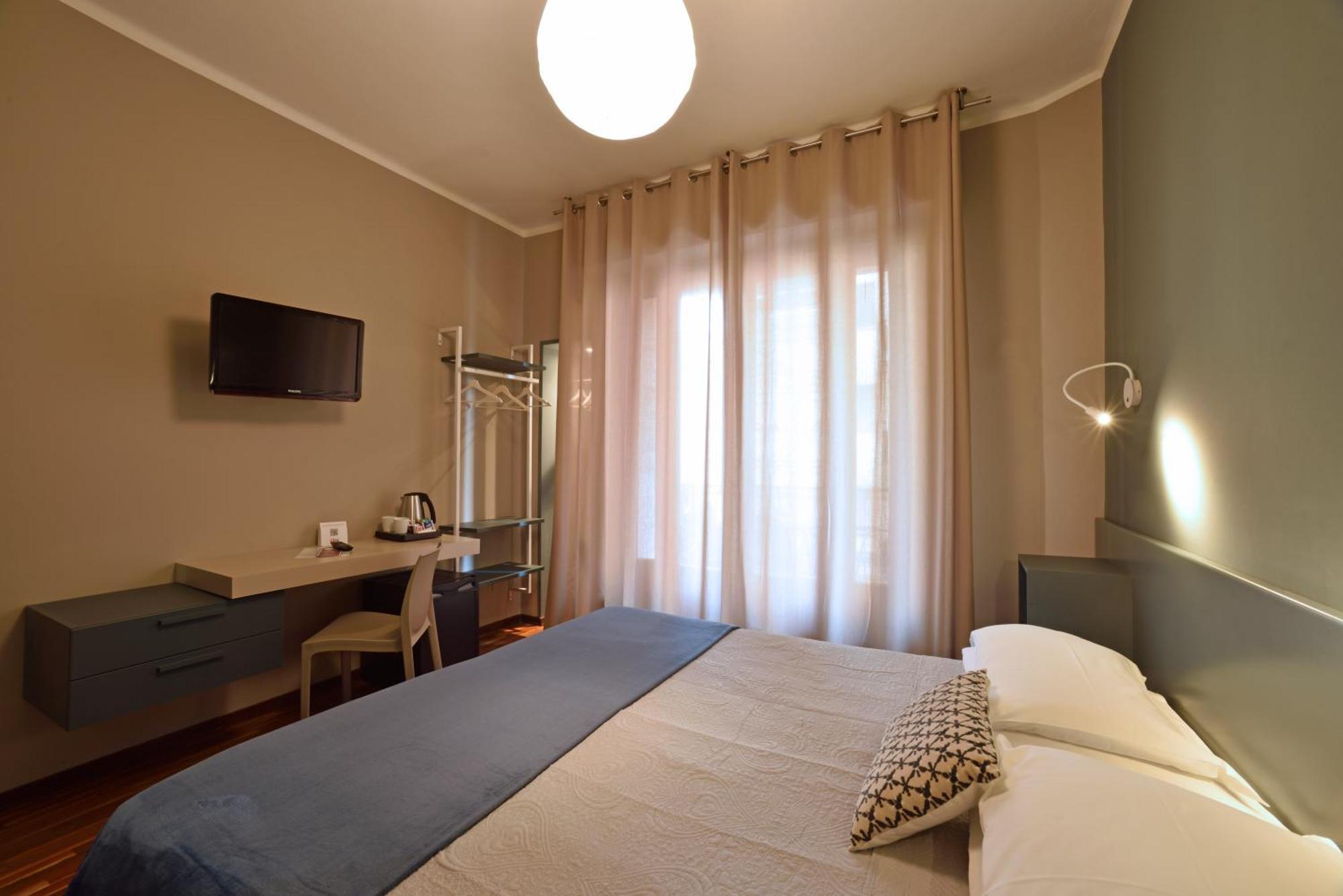 Hotel Bristol Алассіо Екстер'єр фото