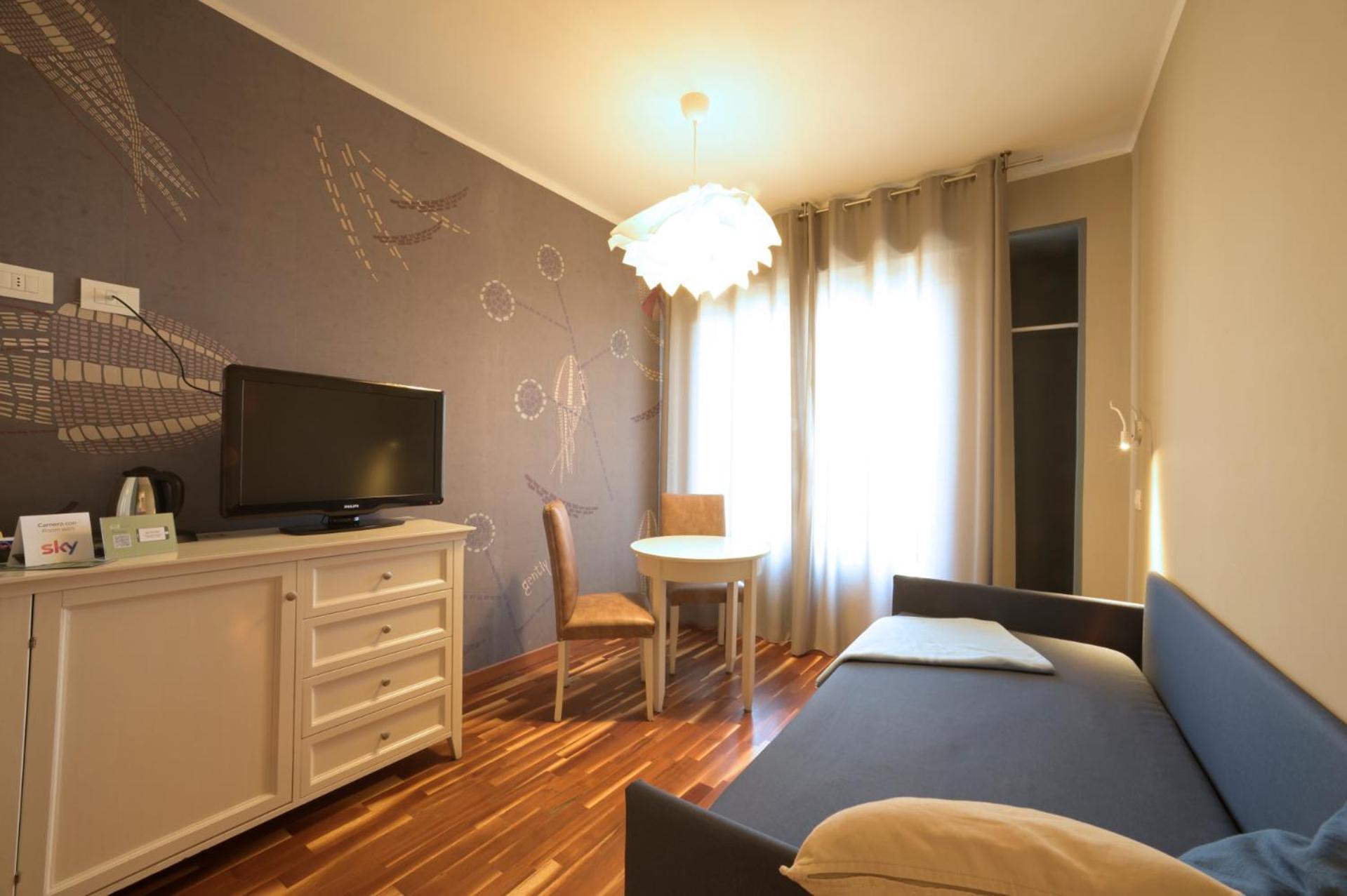 Hotel Bristol Алассіо Екстер'єр фото