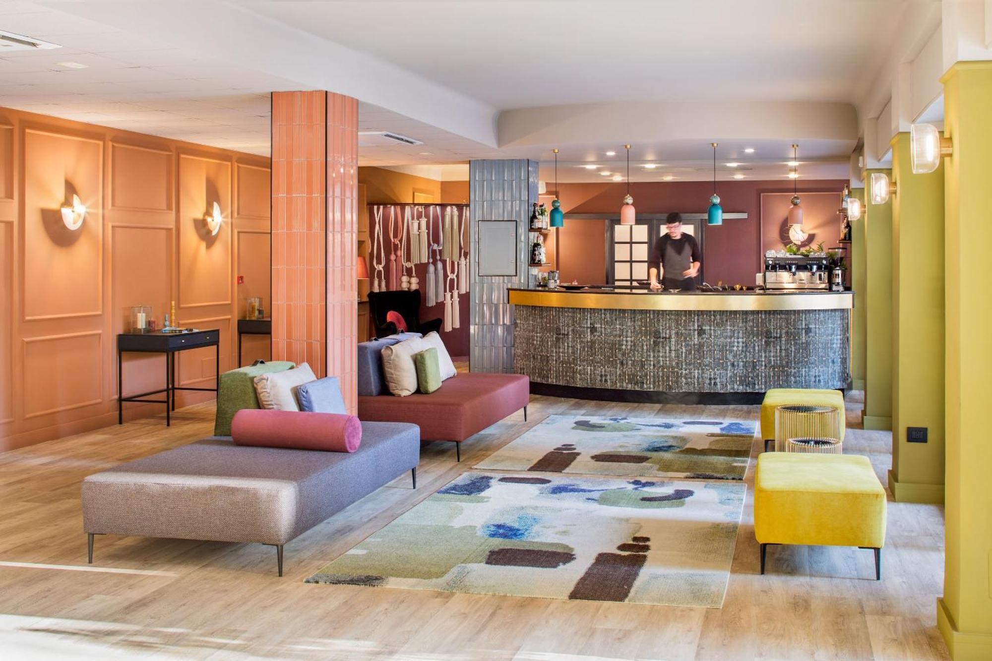 Hotel Bristol Алассіо Екстер'єр фото